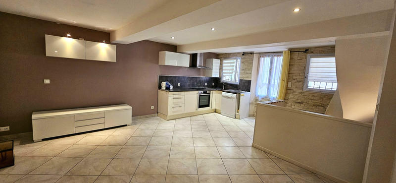 Maison - 72 m² - 4 pièces