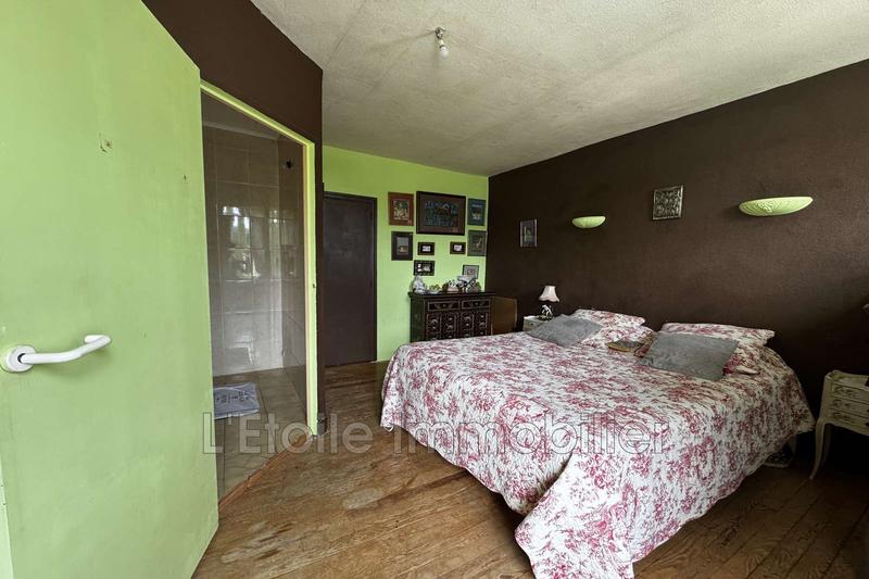 Maison - 169 m² - 10 pièces