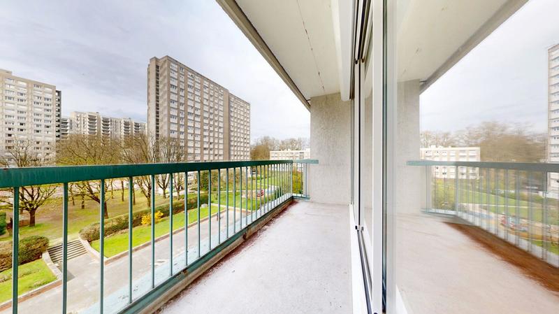 Appartement - 80 m² - 4 pièces