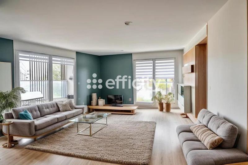 Appartement - 82 m² - 4 pièces