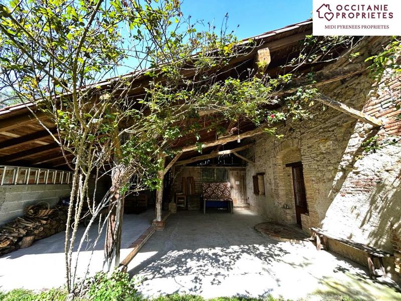 Corps de ferme - 292 m² - 14 pièces