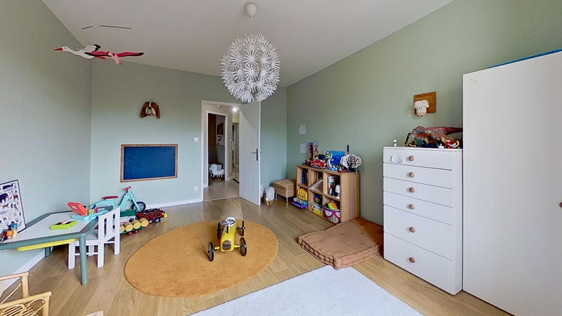 Appartement - 148 m² - 5 pièces