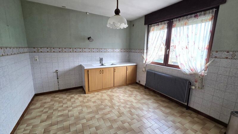 Maison traditionnelle - 103 m² - 5 pièces