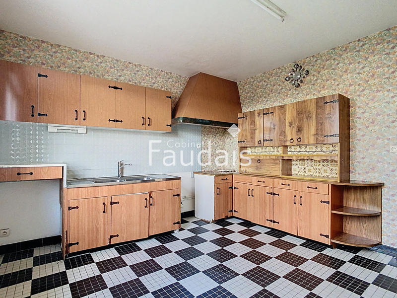 Maison - 121 m² - 4 pièces