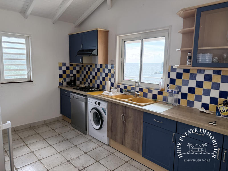 Villa - 218 m² - 6 pièces