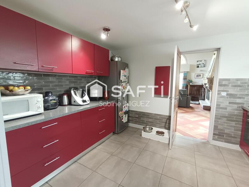 Maison - 172 m² - 6 pièces