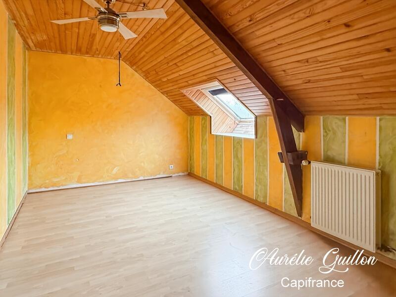 Maison - 181 m² - 7 pièces