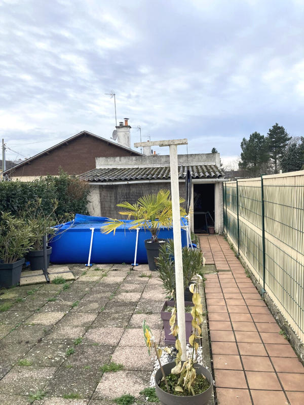 Maison - 90 m² - 4 pièces