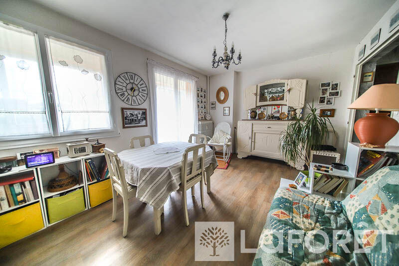 Appartement - 62 m² - 3 pièces