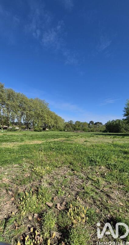 Terrain - 24 000 m²