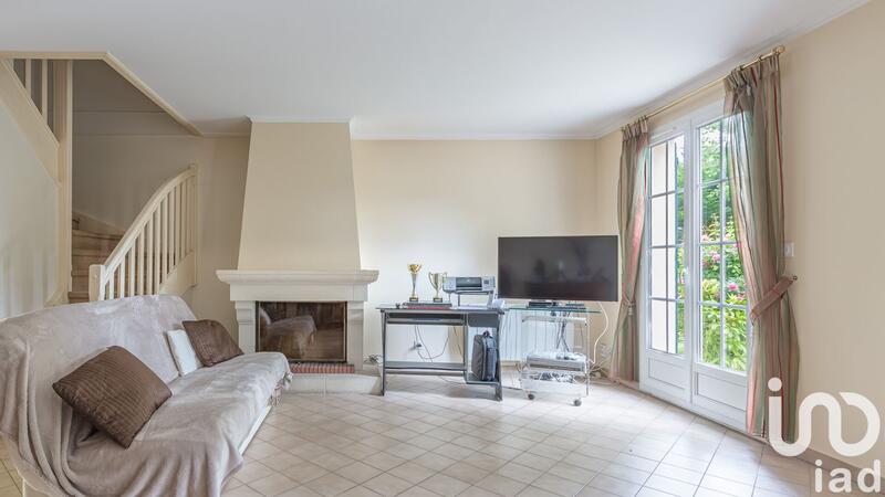 Maison - 107 m² - 6 pièces