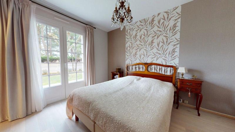 Pavillon - 121 m² - 6 pièces