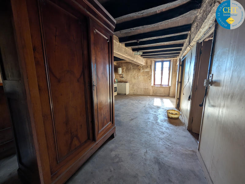 Maison - 100 m² - 2 pièces