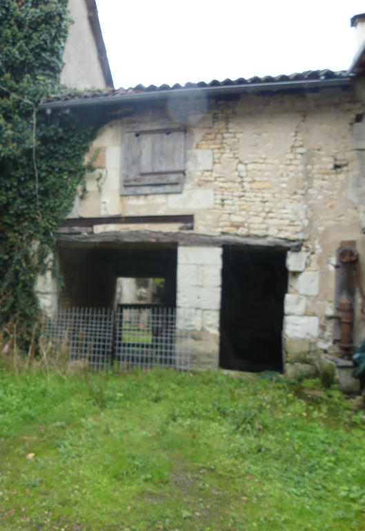 Maison - 96 m² - 3 pièces