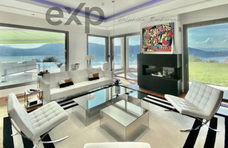 Propriété - 442 m² - 8 pièces