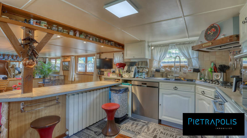 Appartement - 130 m² - 5 pièces