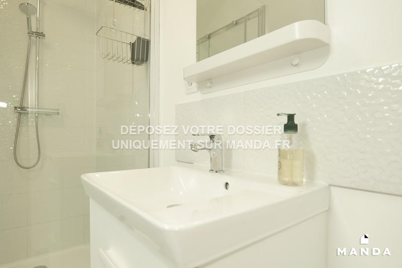 Chambre - 13 m² - 4 pièces