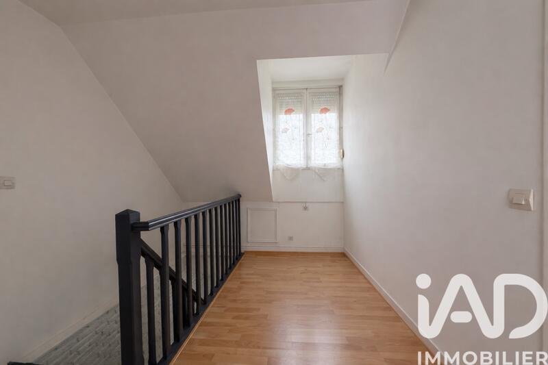 Maison - 137 m² - 6 pièces