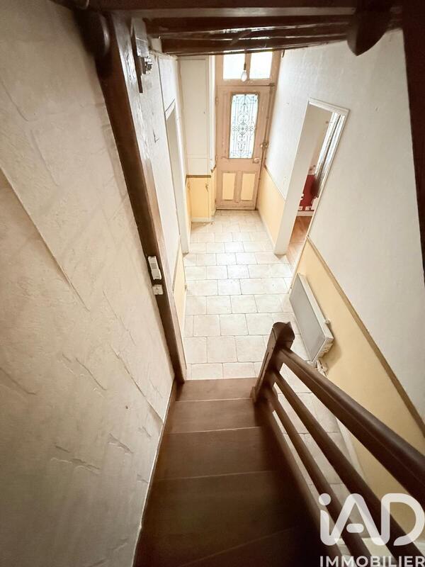 Maison - 93 m² - 4 pièces