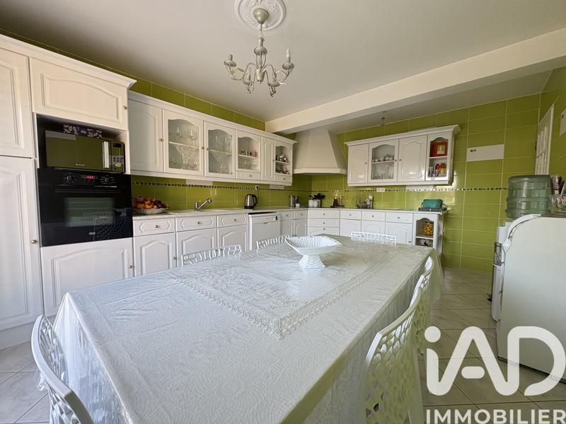 Maison - 145 m² - 6 pièces