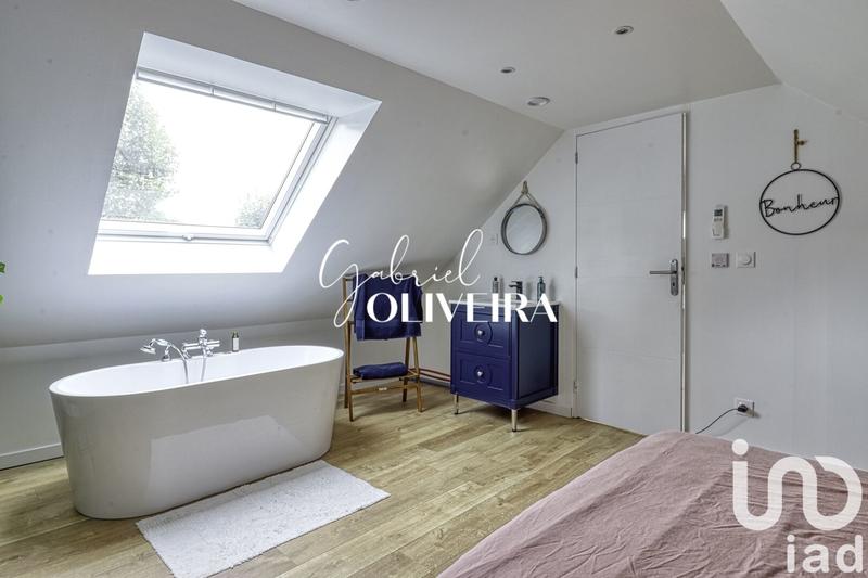 Maison - 149 m² - 7 pièces