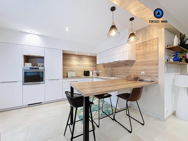 Appartement - 83 m² - 3 pièces