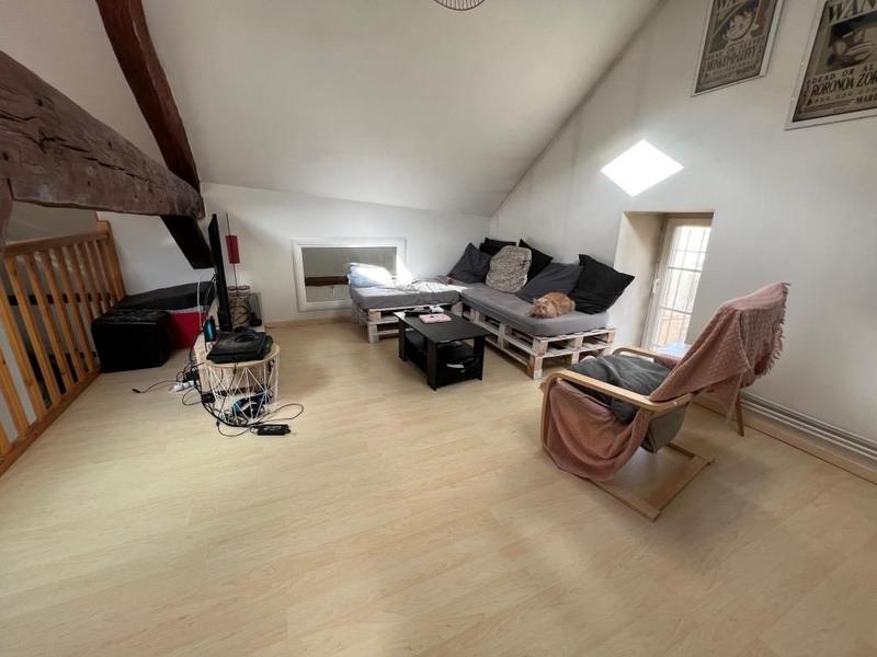 Maison - 467 m² - 15 pièces