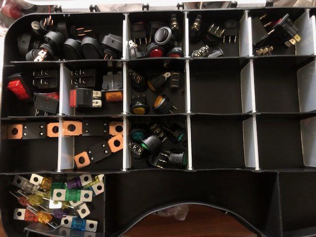 Pièces détachées d'aménagement et de maintenance  caravaning