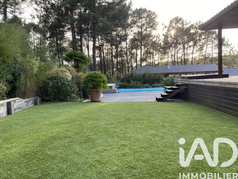 Maison - 174 m² - 6 pièces