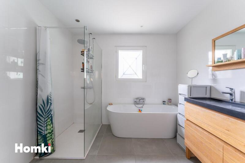 Maison - 133 m² - 5 pièces