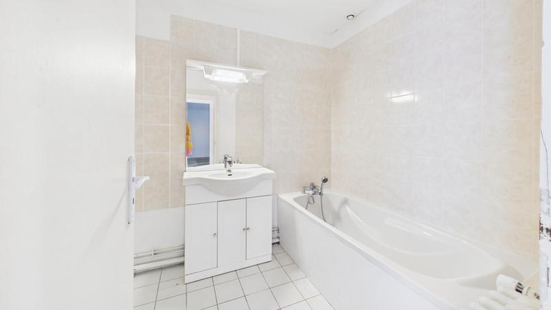 Maison - 163 m² - 8 pièces