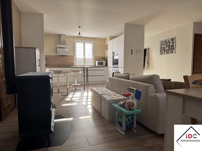 Maison - 100 m² - 5 pièces