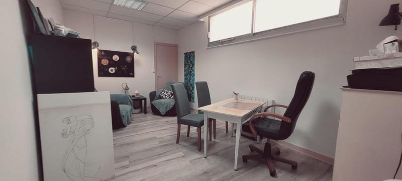 Local commercial - 61 m² - 3 pièces