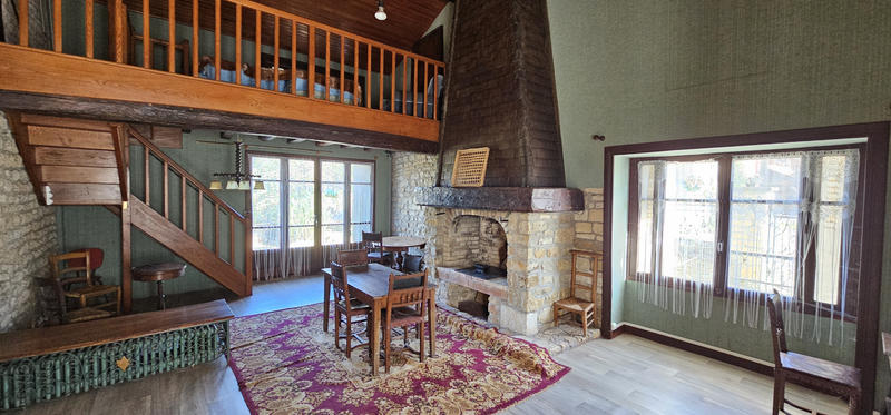 Maison - 148 m² - 6 pièces