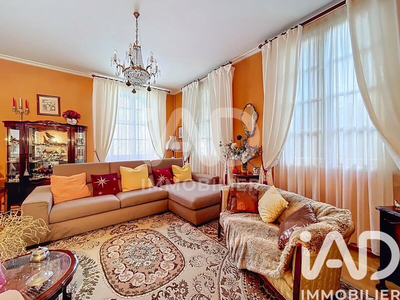 Maison - 153 m² - 6 pièces