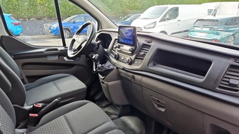 Ford Transit Custom 300 L1h1 2.0 Ecoblue 130 Trend Business