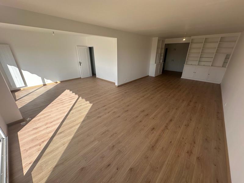 Appartement - 121 m² - 3 pièces