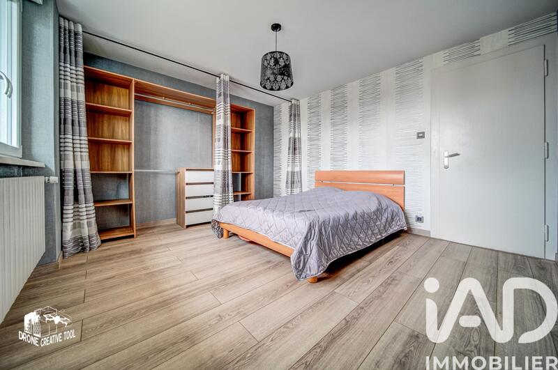 Maison - 135 m² - 6 pièces