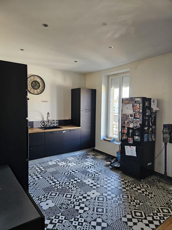 Appartement - 95 m² - 5 pièces