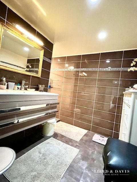 Duplex - 195 m² - 6 pièces