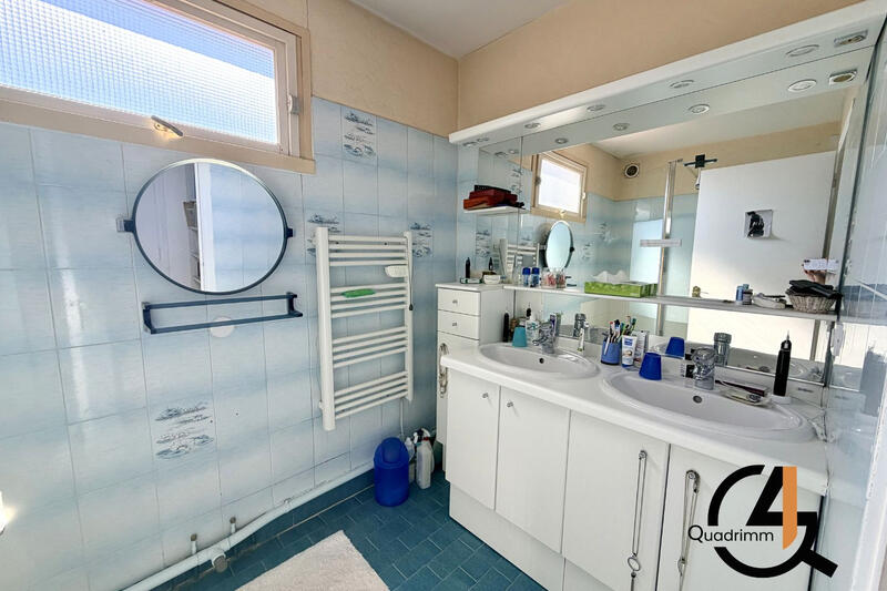 Appartement - 92 m² - 4 pièces