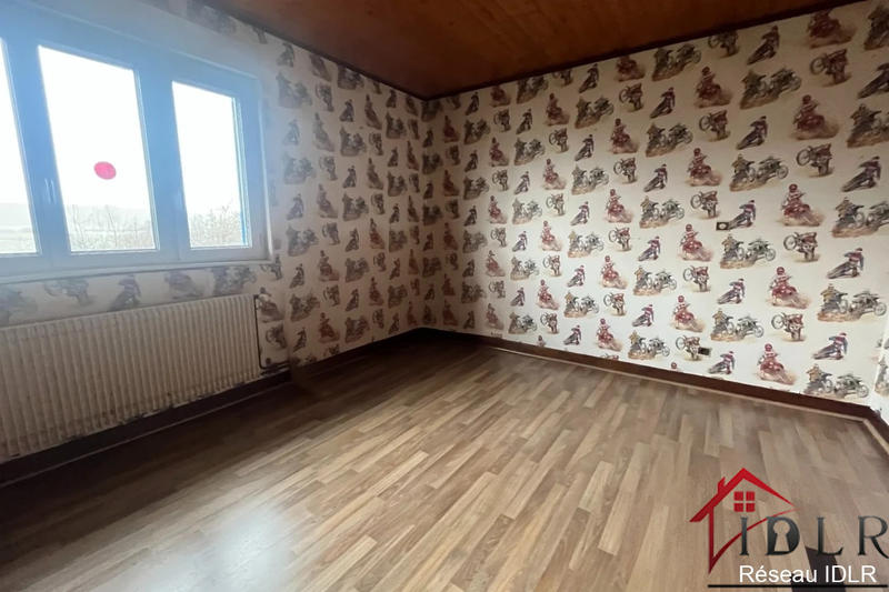 Maison - 210 m² - 8 pièces