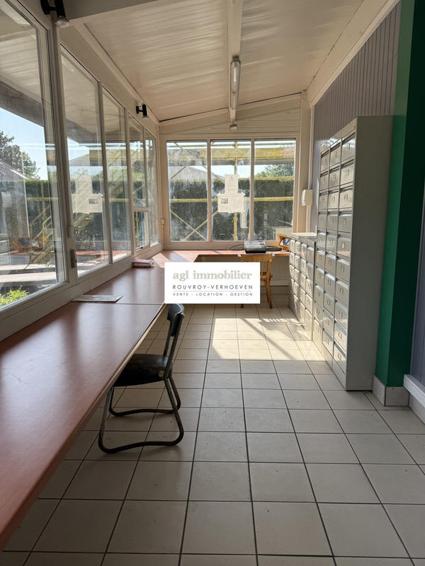 Entrepôt - 3 468 m²