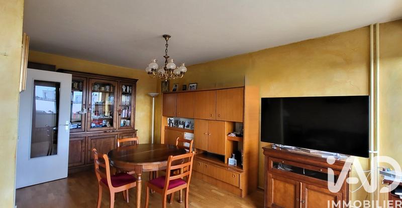 Appartement - 80 m² - 4 pièces