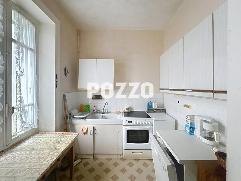 Maison - 145 m² - 8 pièces