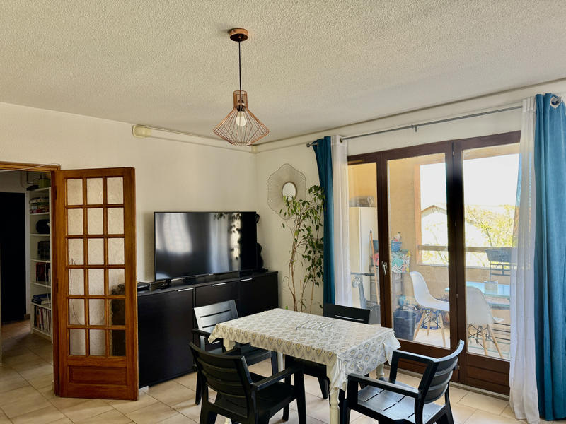 Appartement - 70 m² - 3 pièces