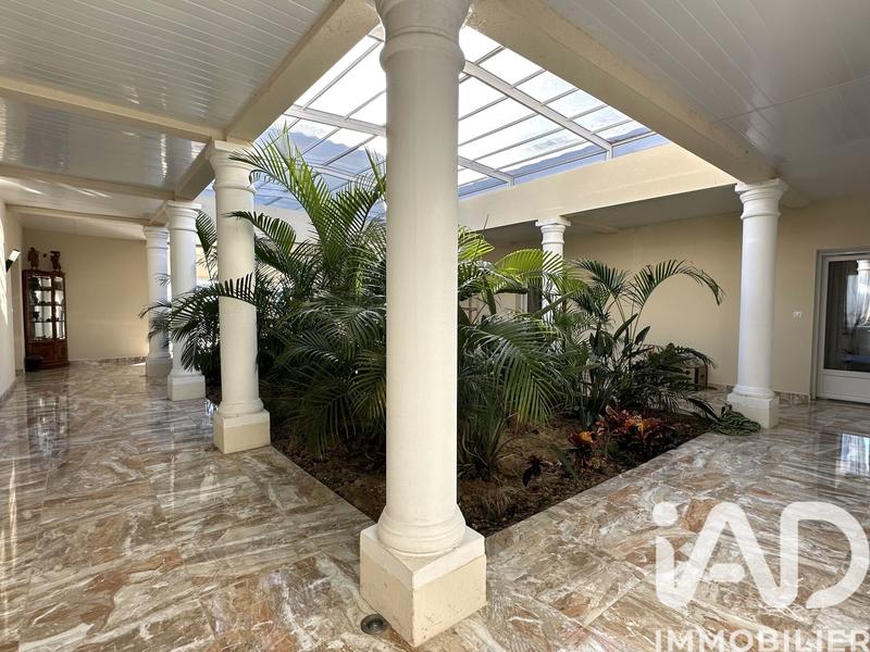 Maison de maîtres - 246 m² - 5 pièces