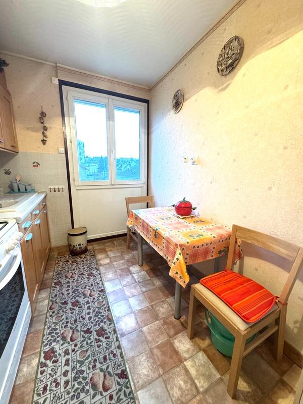 Appartement - 74 m² - 4 pièces