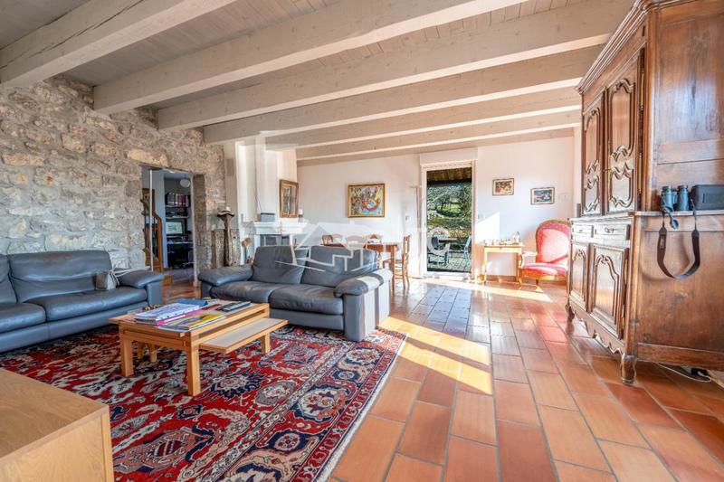 Corps de ferme - 198 m² - 7 pièces