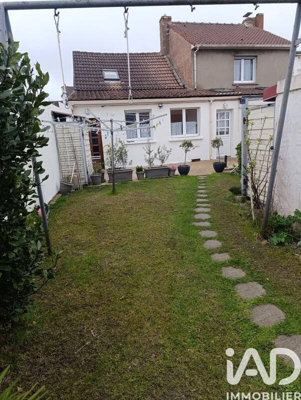 Maison de ville - 140 m² - 6 pièces